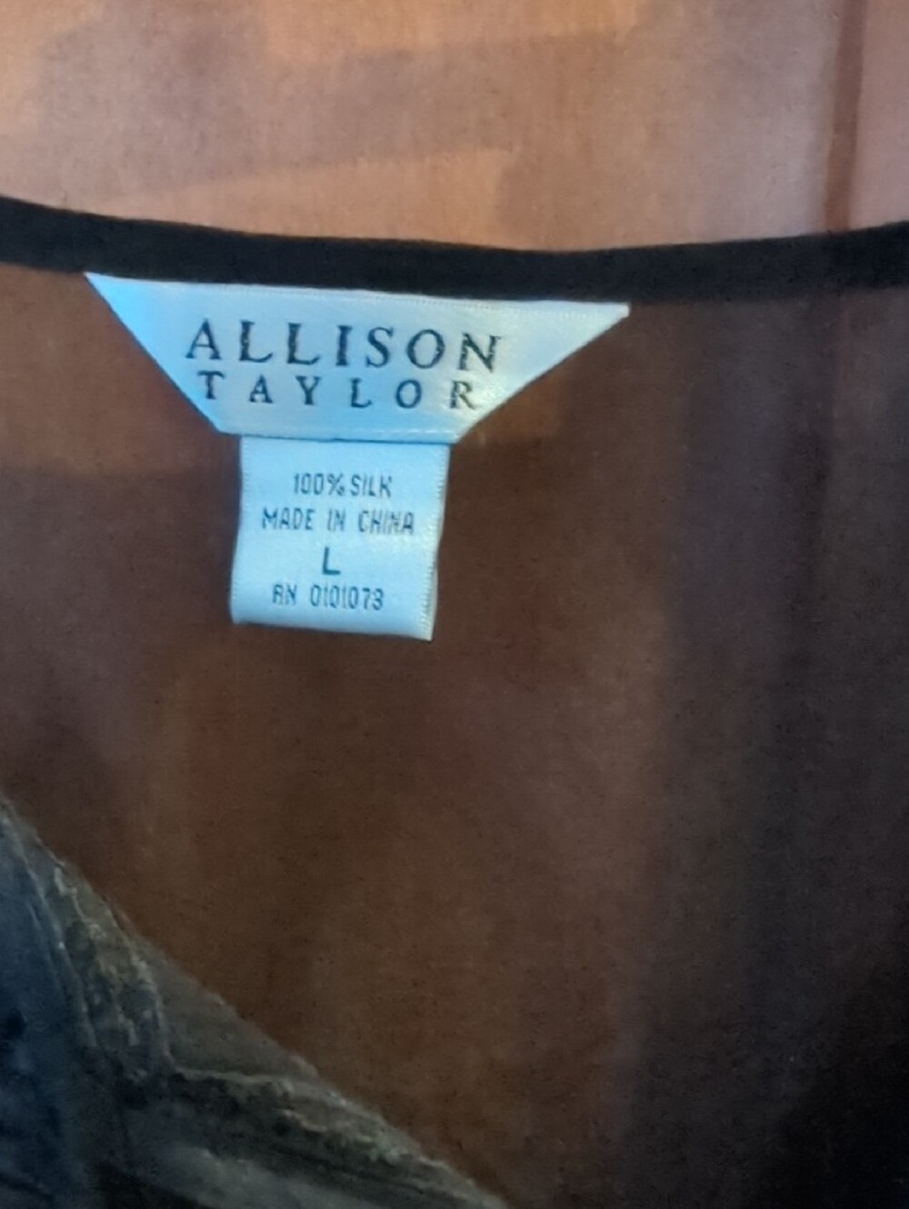 New Allison Taylor Black Sheer Silk Long-Sleeve Embroidered Blouse Large - Picture 4 of 6